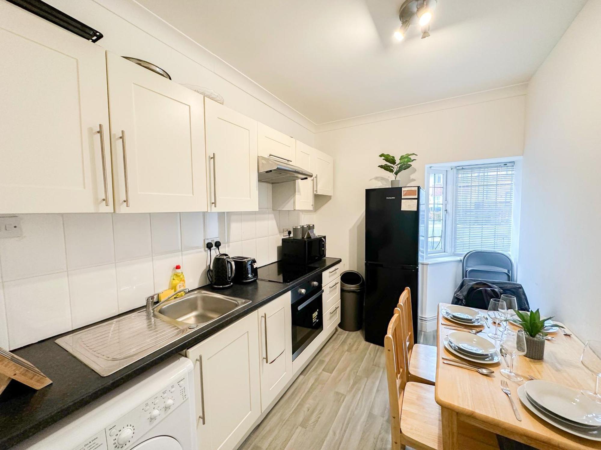 Cosy Apartments Near Hampstead Heath With Free On-Site Parking & Private Gardens, Golders Green 伦敦 外观 照片