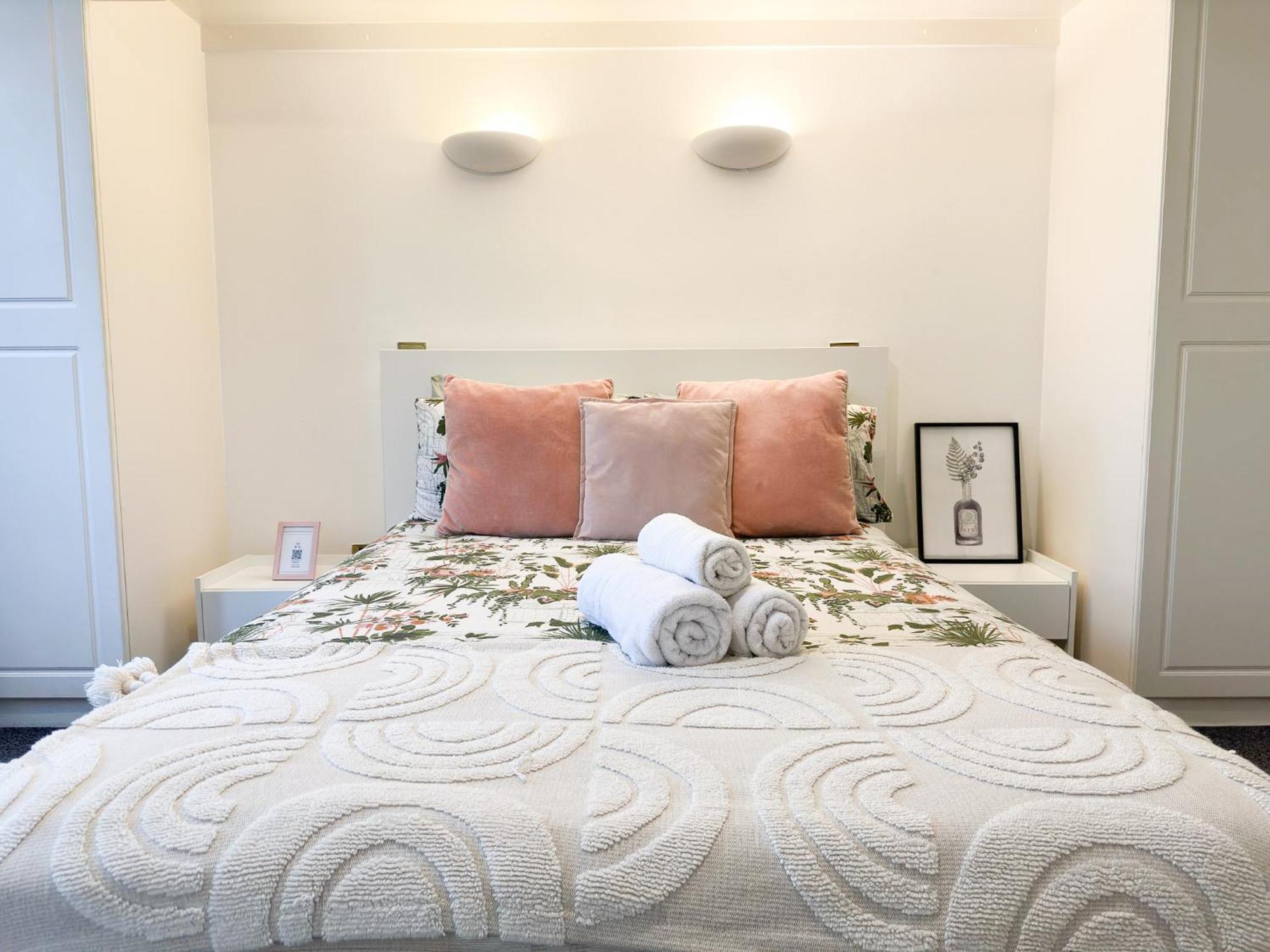 Cosy Apartments Near Hampstead Heath With Free On-Site Parking & Private Gardens, Golders Green 伦敦 外观 照片