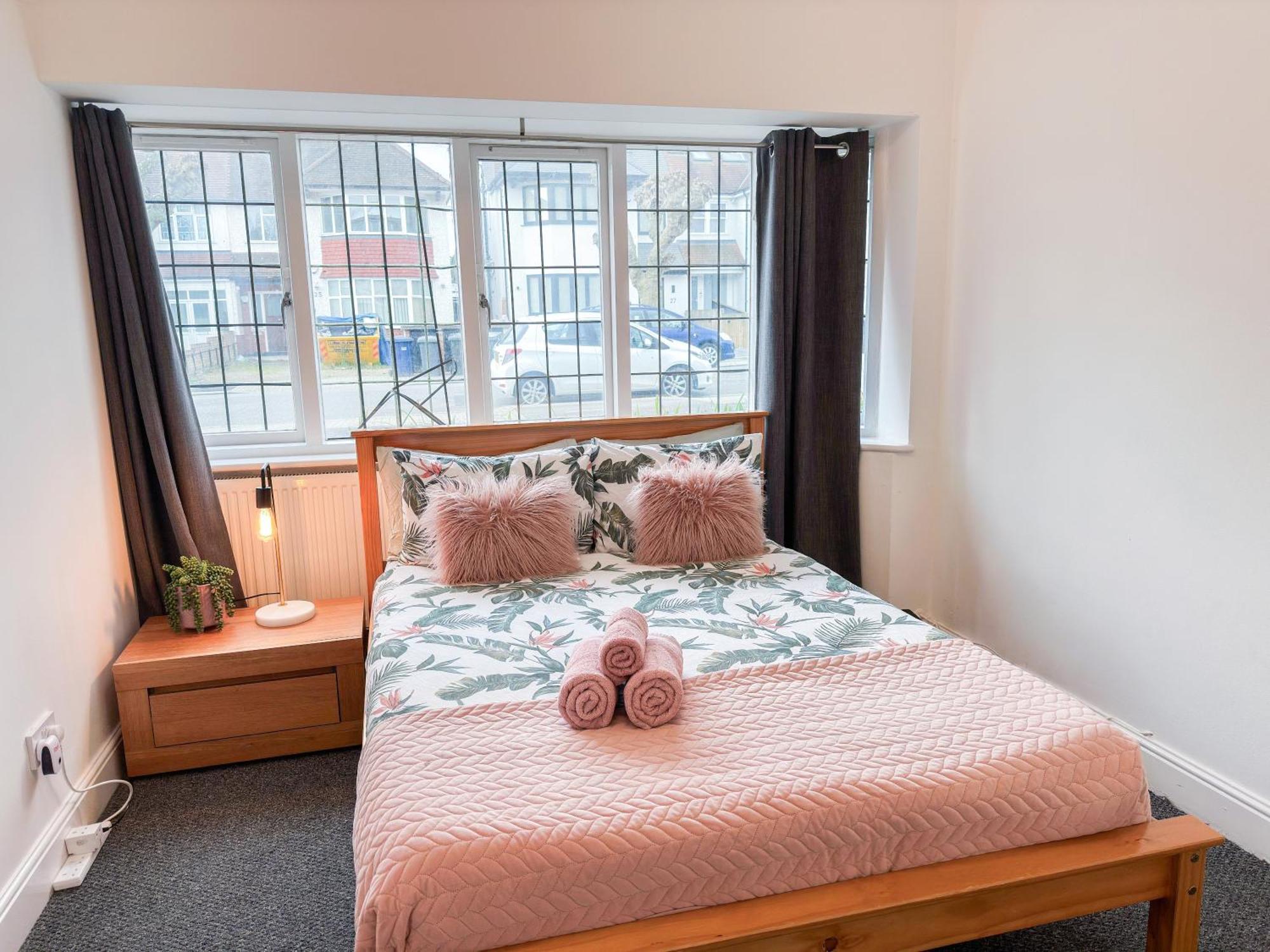 Cosy Apartments Near Hampstead Heath With Free On-Site Parking & Private Gardens, Golders Green 伦敦 外观 照片