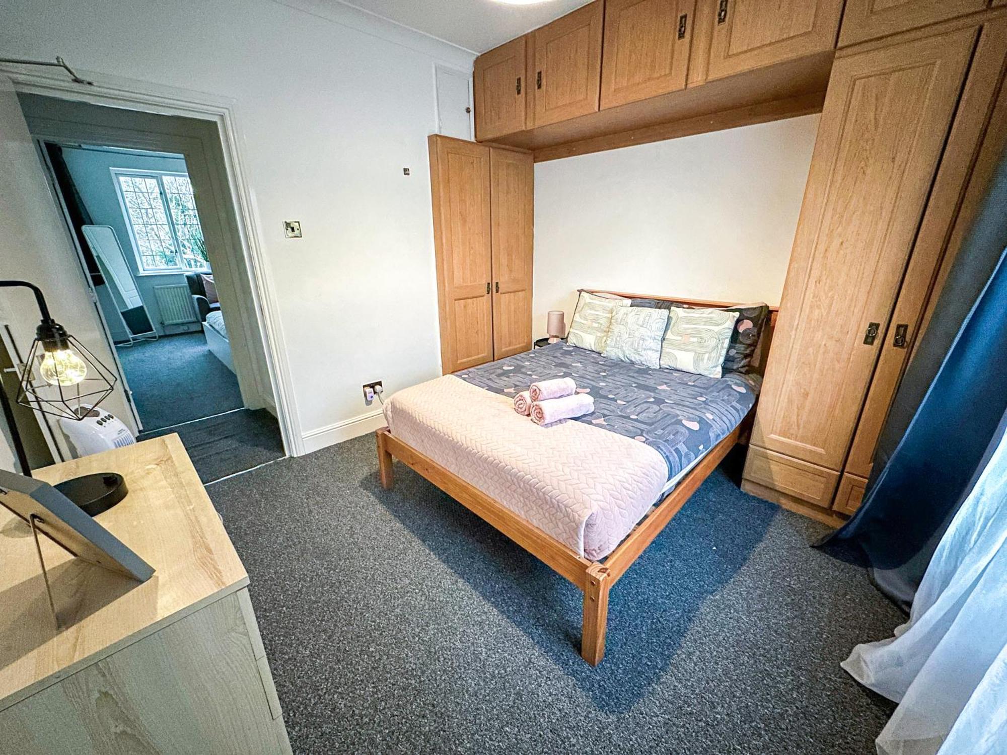 Cosy Apartments Near Hampstead Heath With Free On-Site Parking & Private Gardens, Golders Green 伦敦 外观 照片