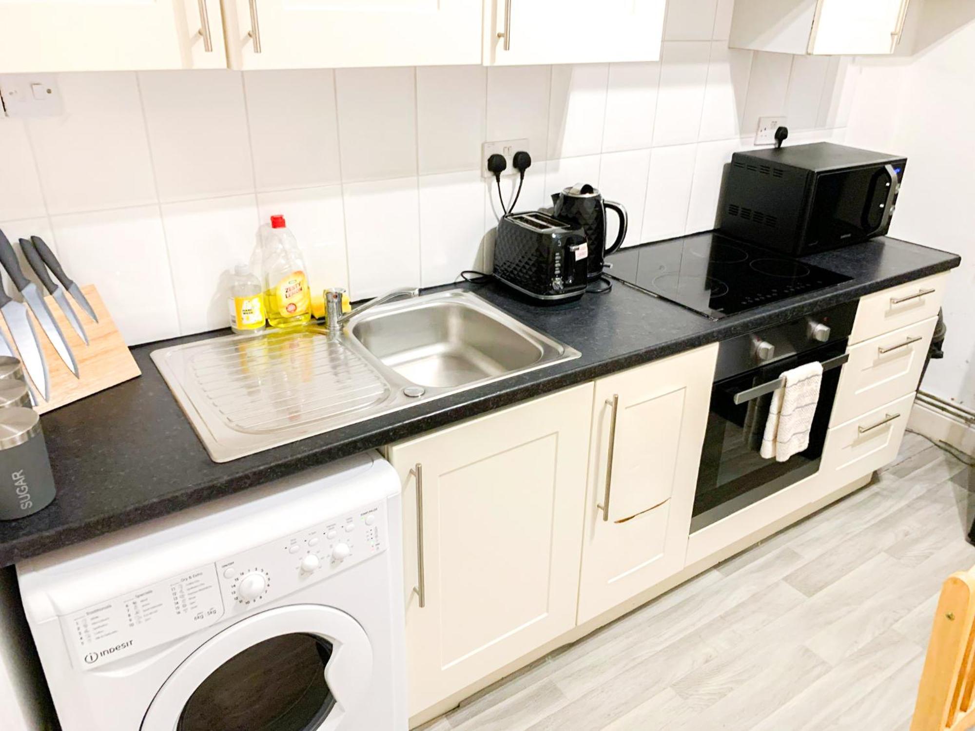 Cosy Apartments Near Hampstead Heath With Free On-Site Parking & Private Gardens, Golders Green 伦敦 外观 照片