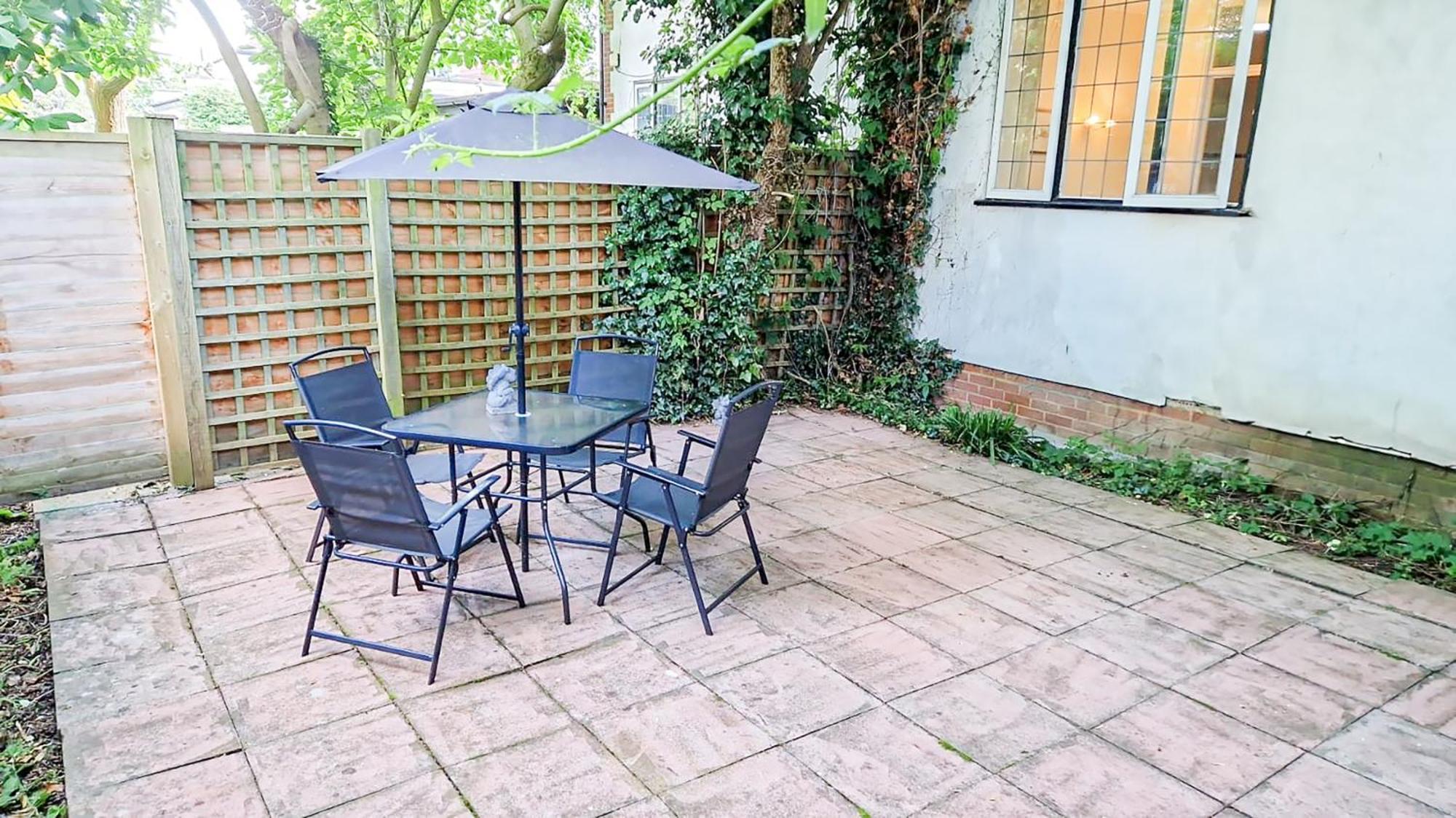 Cosy Apartments Near Hampstead Heath With Free On-Site Parking & Private Gardens, Golders Green 伦敦 外观 照片