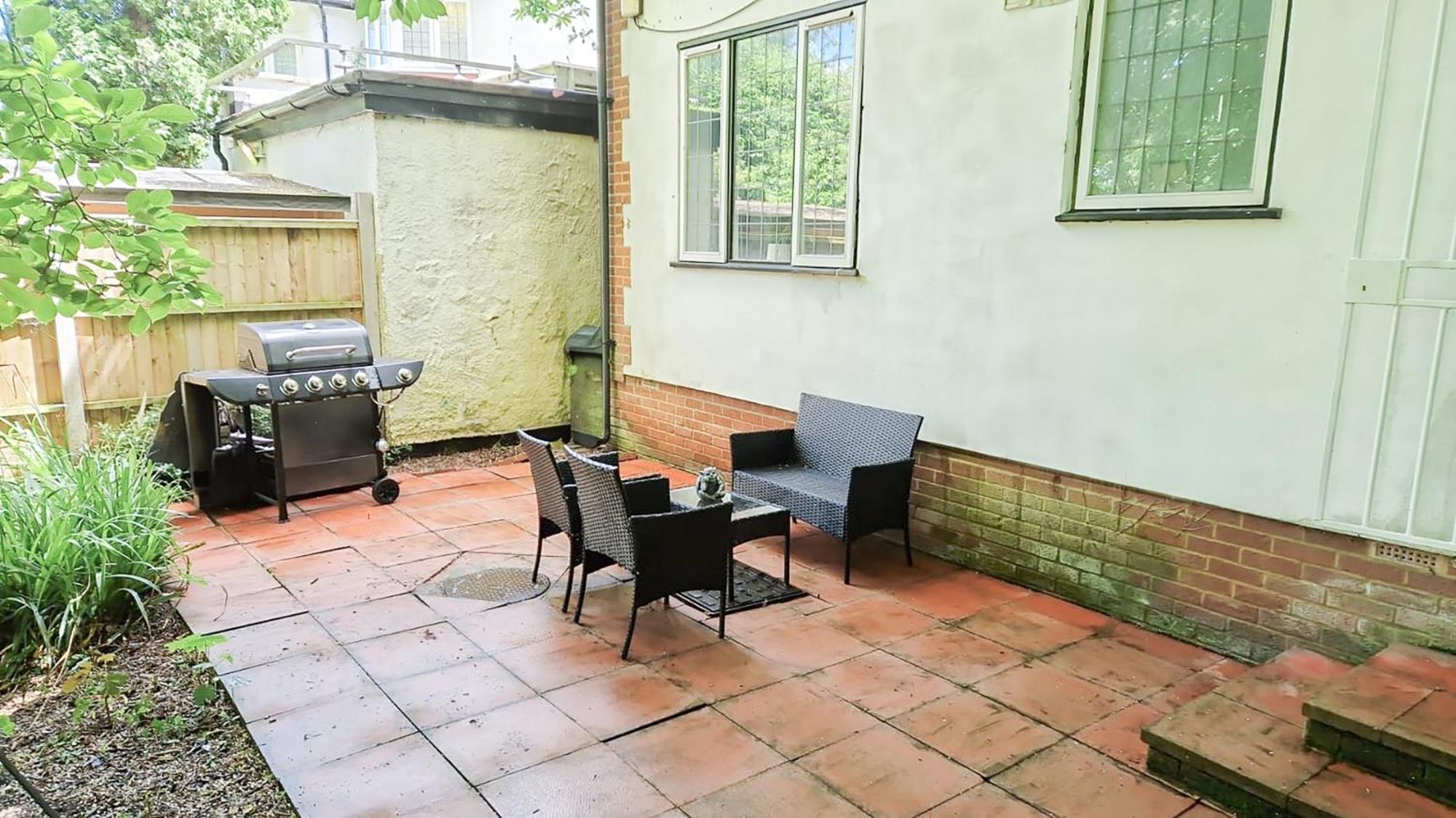 Cosy Apartments Near Hampstead Heath With Free On-Site Parking & Private Gardens, Golders Green 伦敦 外观 照片