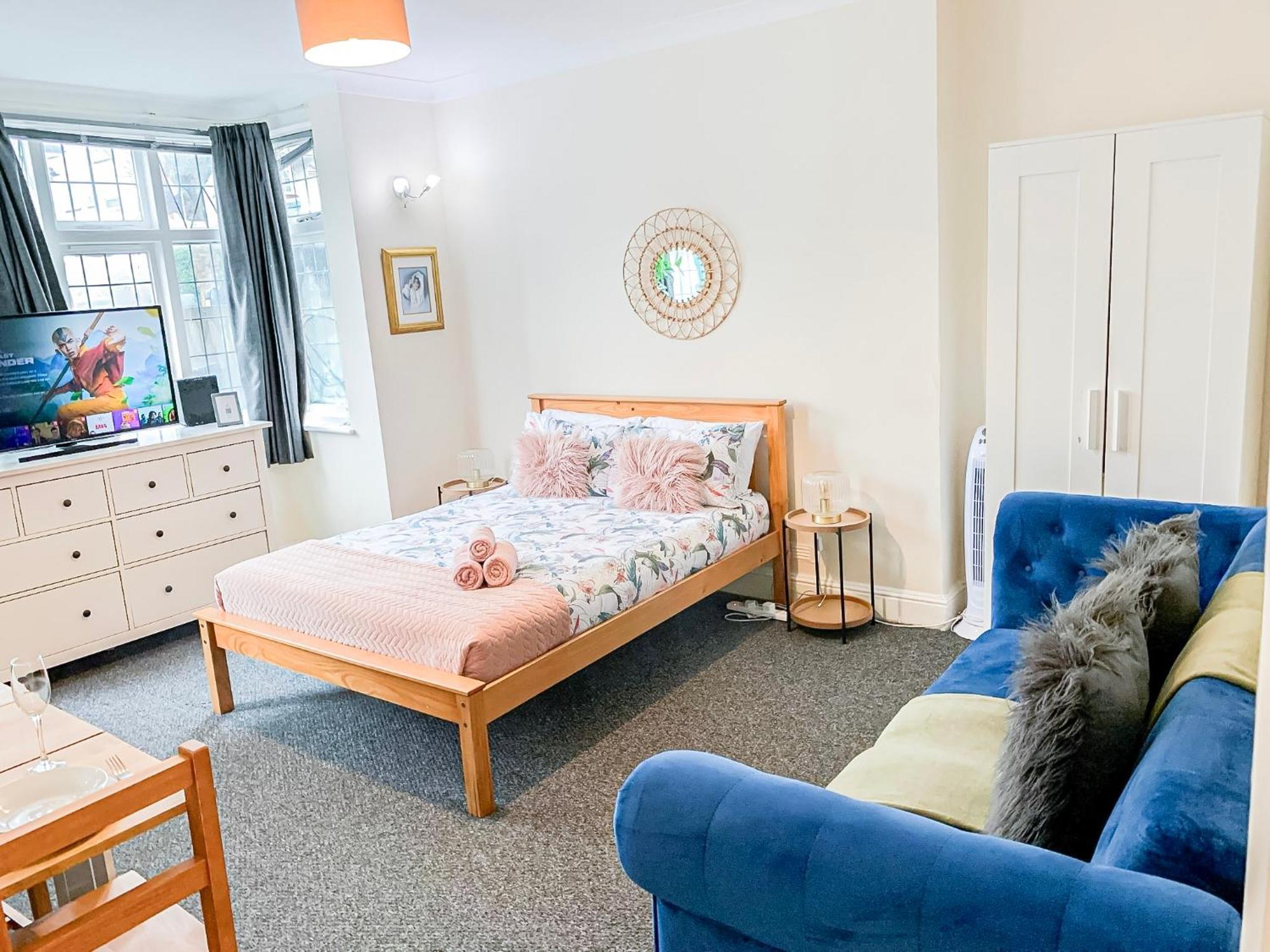 Cosy Apartments Near Hampstead Heath With Free On-Site Parking & Private Gardens, Golders Green 伦敦 外观 照片