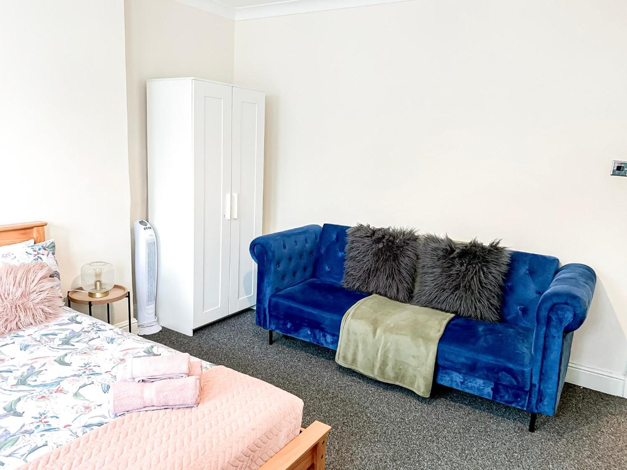 Cosy Apartments Near Hampstead Heath With Free On-Site Parking & Private Gardens, Golders Green 伦敦 外观 照片